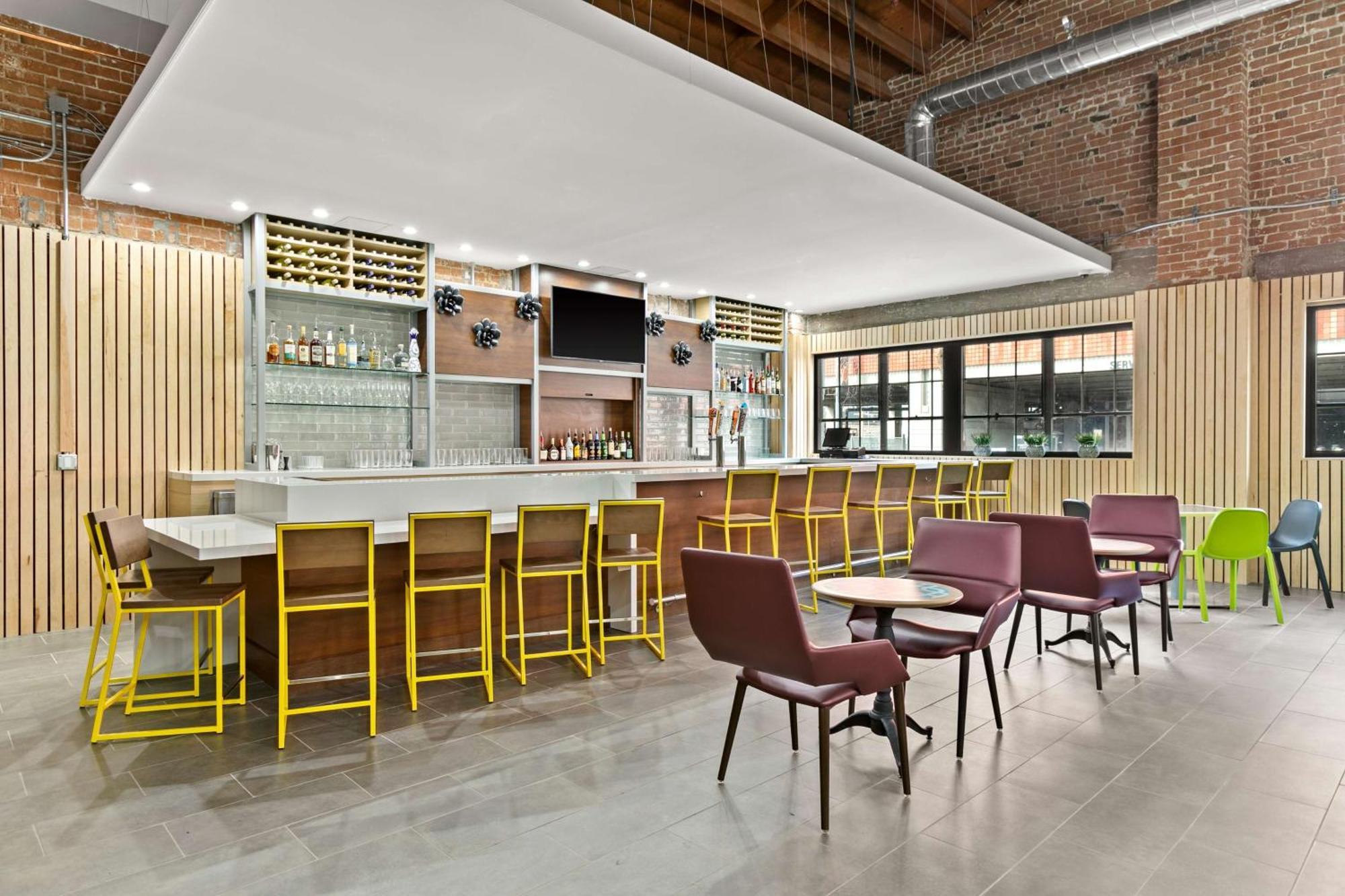 Home2 Suites By Hilton Phoenix Downtown ภายนอก รูปภาพ
