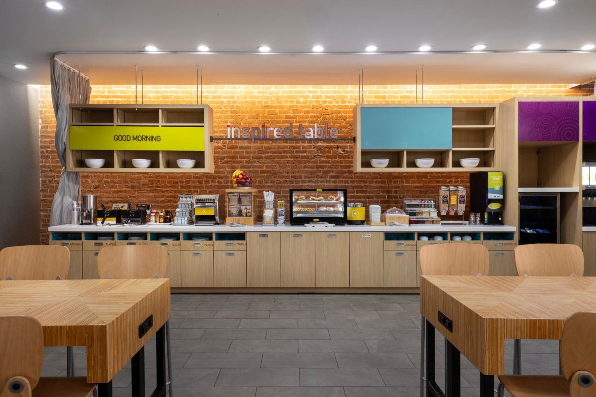 Home2 Suites By Hilton Phoenix Downtown ภายนอก รูปภาพ